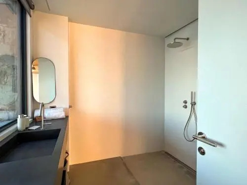 Echoes Suites Milos