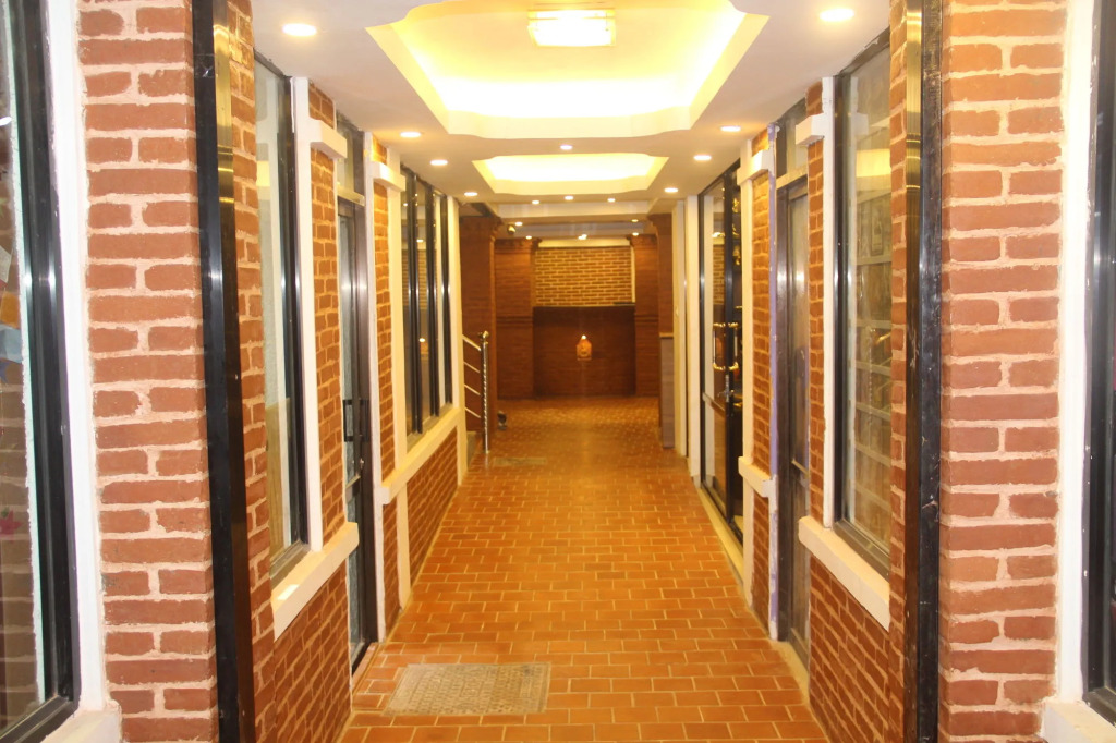 Hotel Shreesu