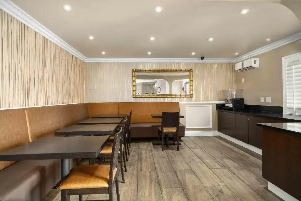Lemon Tree Hotel and Suites