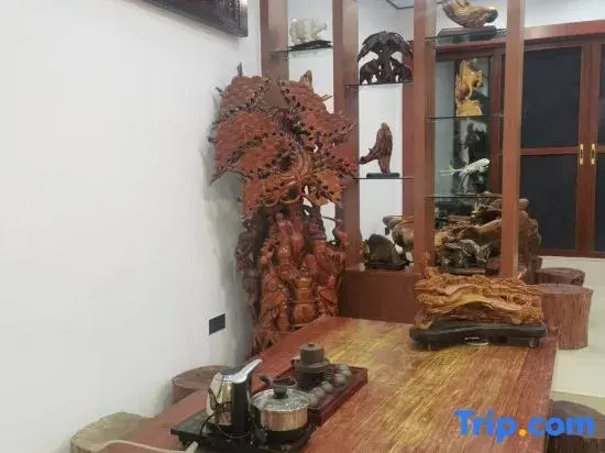 Shu • Su Homestay (Hongshan Lake Anshun Ancient City Historical and Cultural Street)