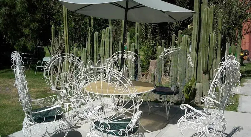 Teotihuacan Hostel B&B