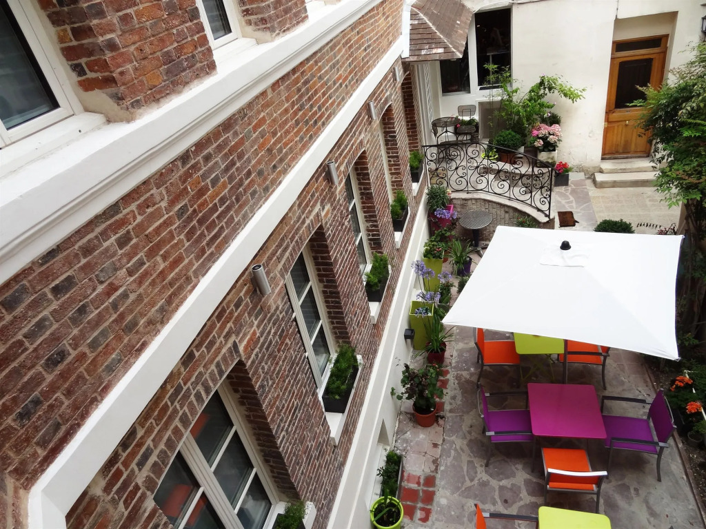 Le Pavillon Hotel