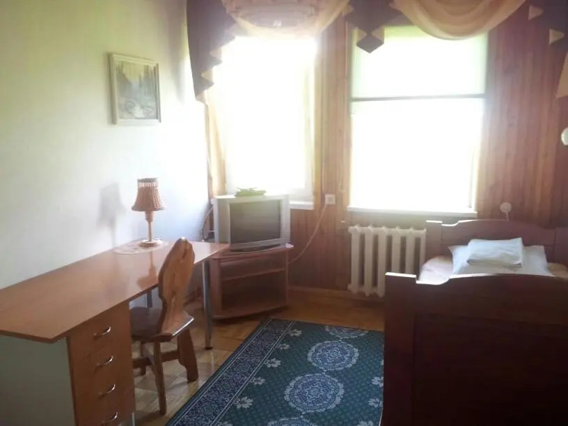 Eha Suija Home Accommodation