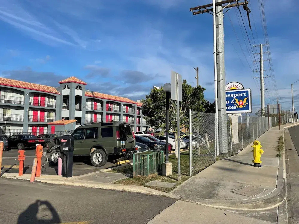 Passport Inn & Suites Corona Hotel