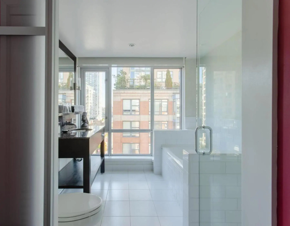 OPUS Vancouver