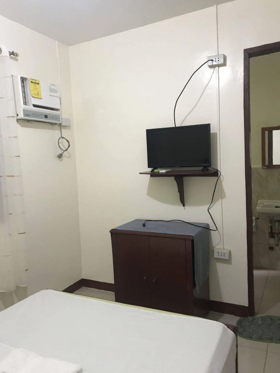 Wendys Apartelle