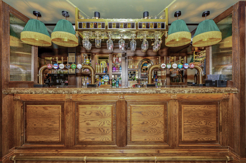 The Bull Hotel, Peterborough