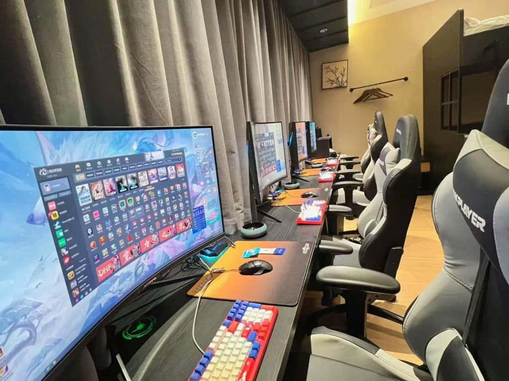 Wuhu Saoxong E-sports Hotel