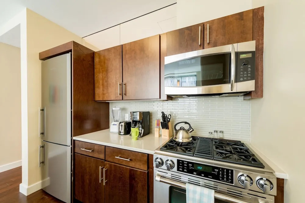 Elegant Suites in Westland Avenue