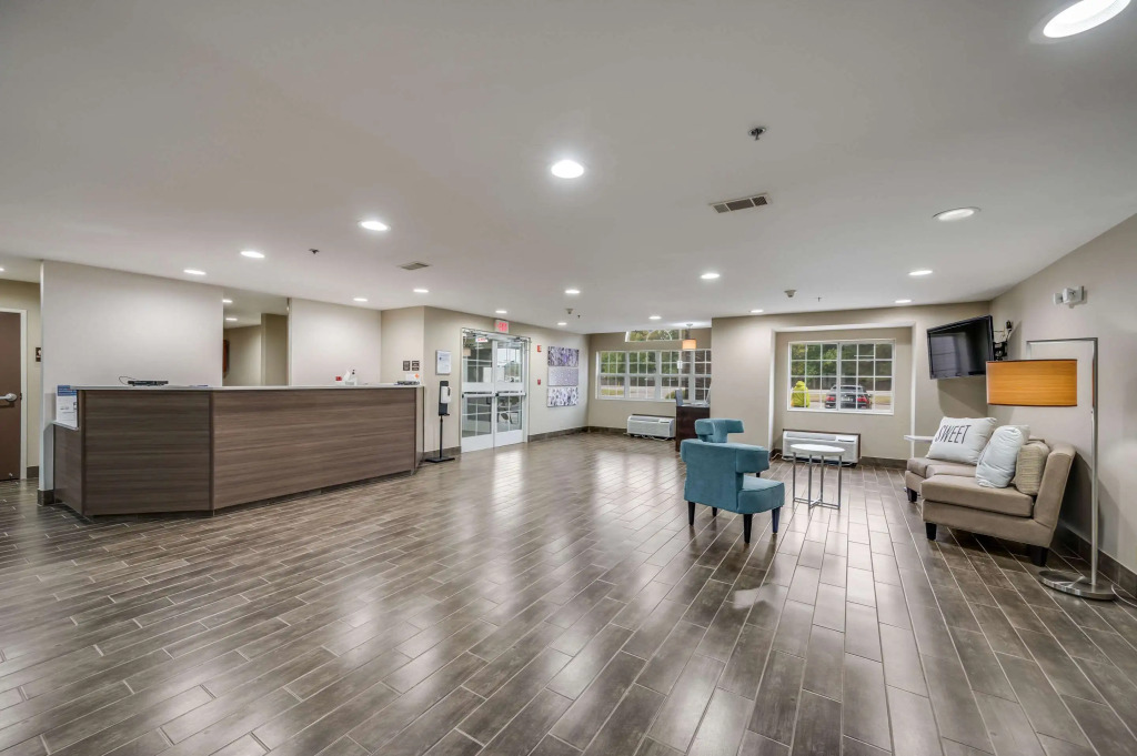 Microtel Inn & Suites by Wyndham