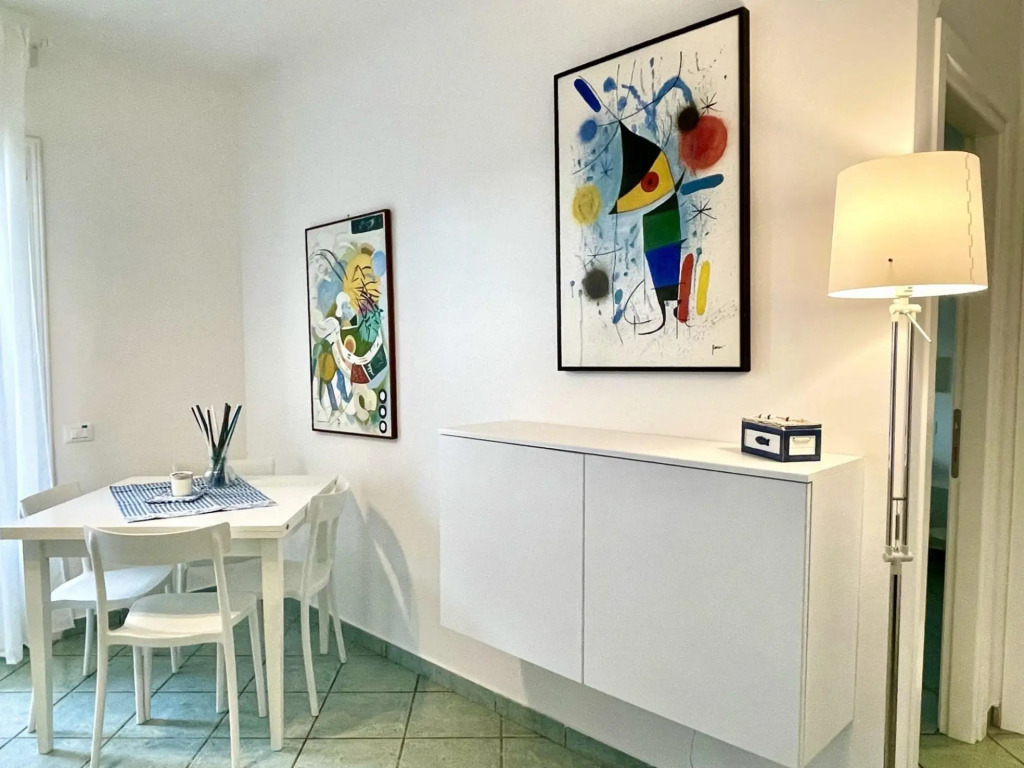 Terraced houses in a quiet seafront area with panoramic views.-Colibrì 2