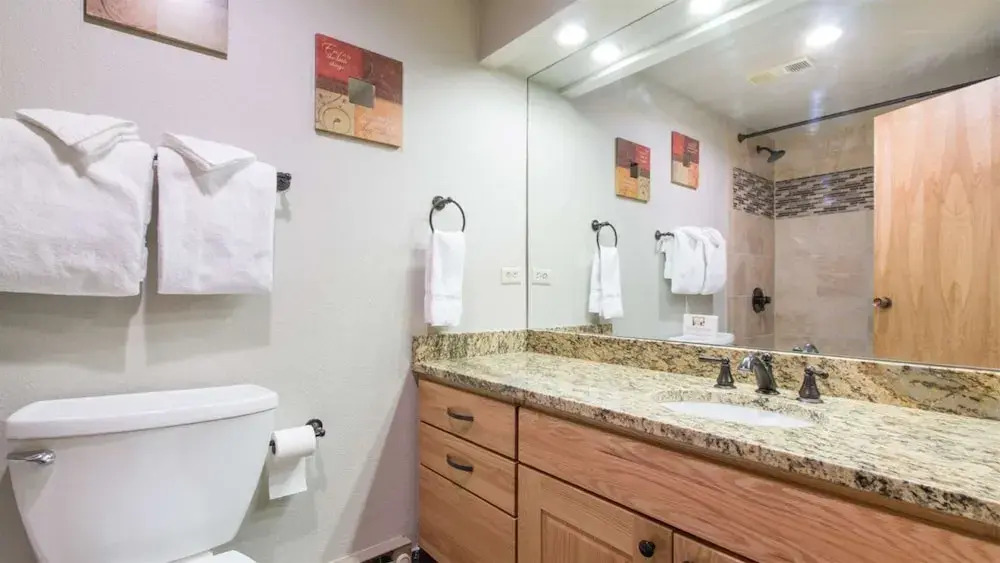 Comfortable 3-Bedroom Ski Inout Condo At Peak 9 - Village At Breckenridge
