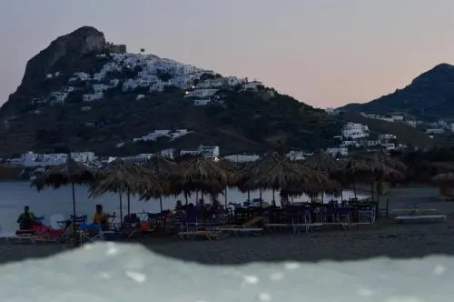 Skyros Junior Studios