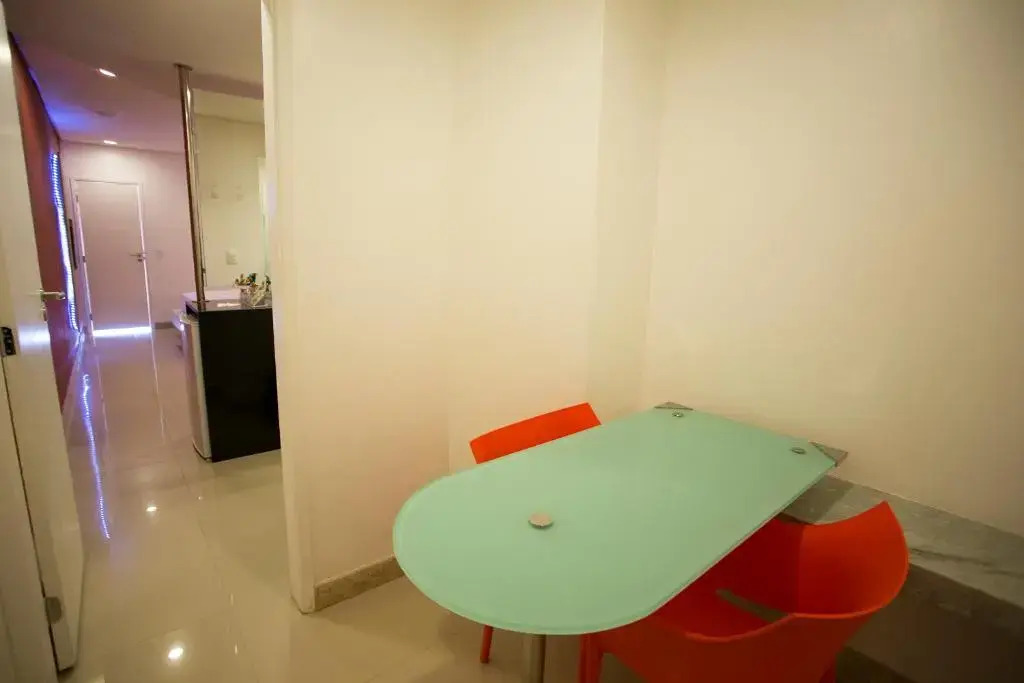 DOM Suites motel