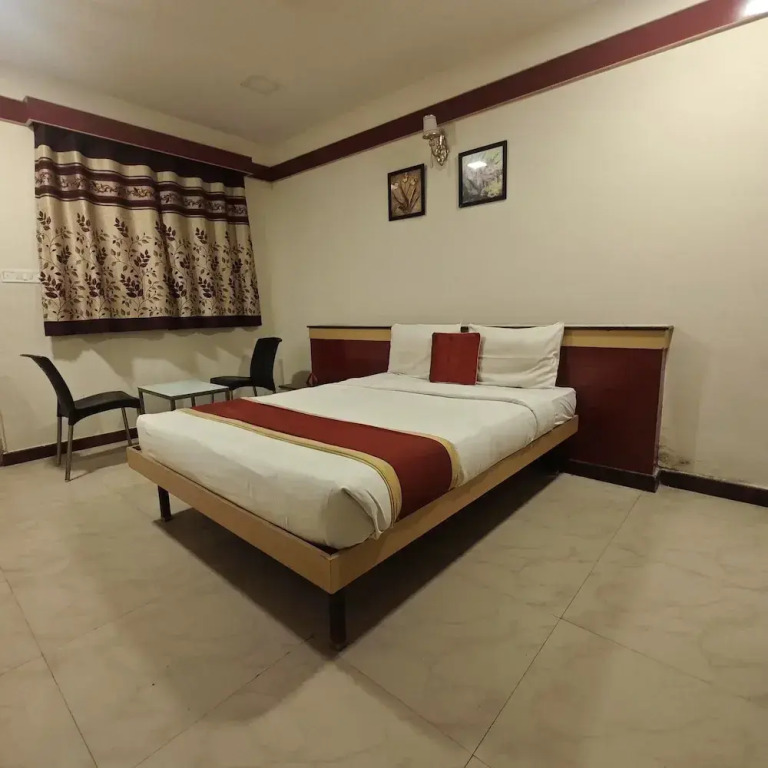 Stayz Royale Hotels - Electronic City