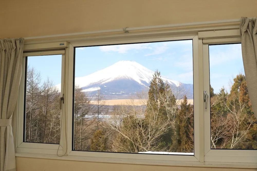 Pension & Cottage Mont et Lac