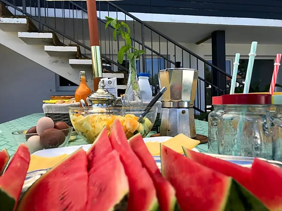 Alma Libre Yoga & Surf House