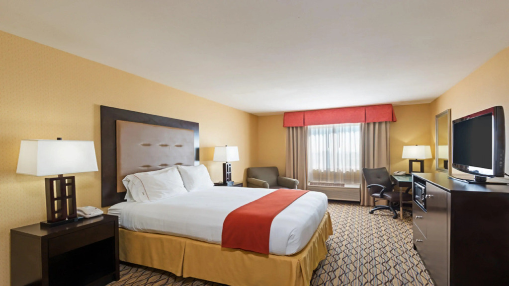 Holiday Inn Express Hotel & Suites North Seattle - Shoreline