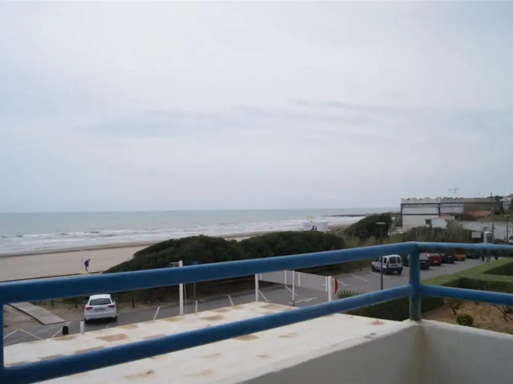 Marineu Primera Linea Playa Cargador 4/6