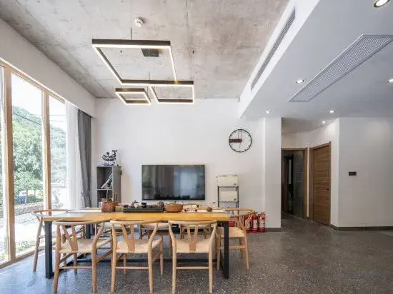 Anji Yuanxi Shanshe B&B