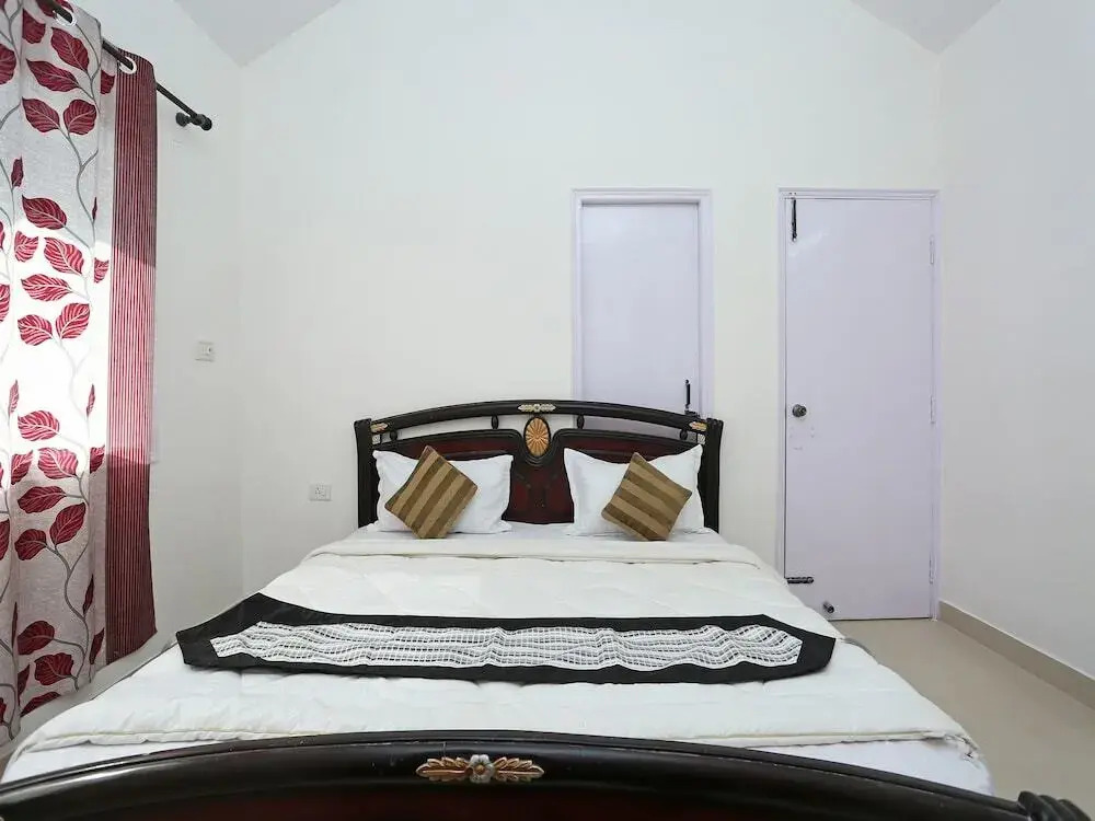OYO 11726 Home Cozy 2BHK Valley View