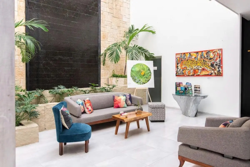 Soho Playa Hotel