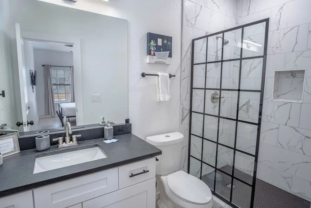 Refreshing Stay Awaits 3BR Home w/ Outdoor Seating