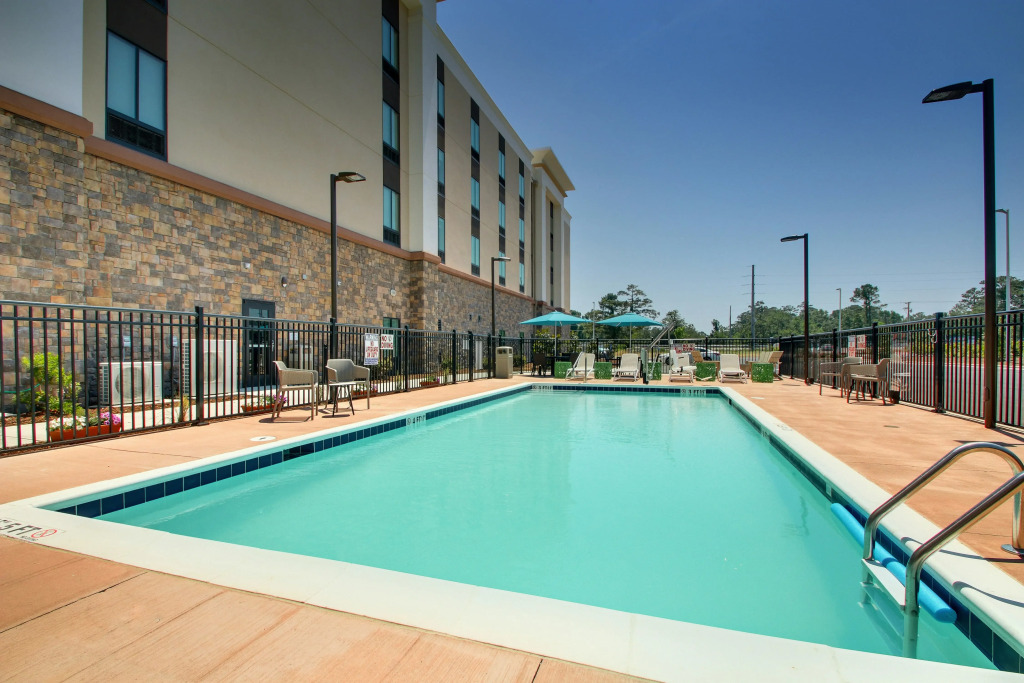 Hampton Inn & Suites By Hilton Southport
