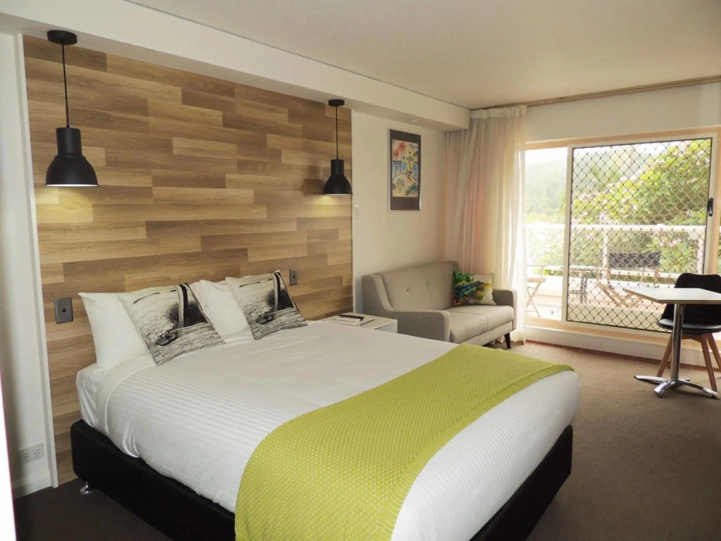 Charlesworth Bay Beach Resort