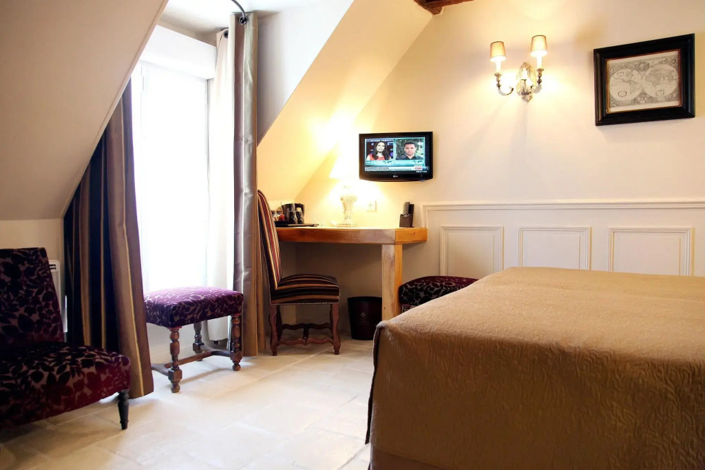 Hotel Saint-Louis en LIsle - Notre-Dame