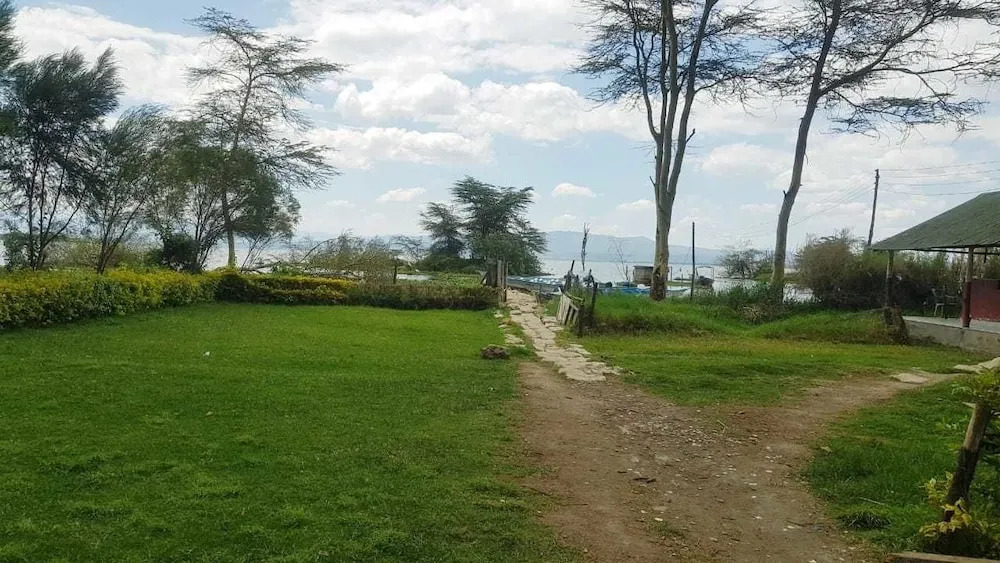 Hippo Safaris Resort
