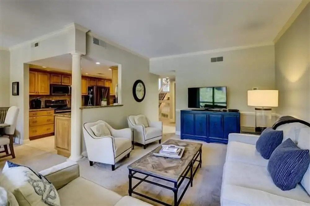 1099 Harbour South Club at The Sea Pines Resort