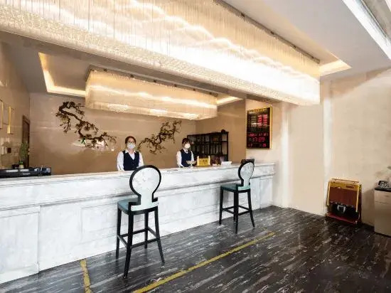 Hongwei Baiqian Hotel (Zhongwei Shapotou District Yingbin Avenue)