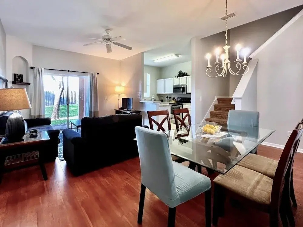 Spacious 4Bd TH Regal Palms 2530CA
