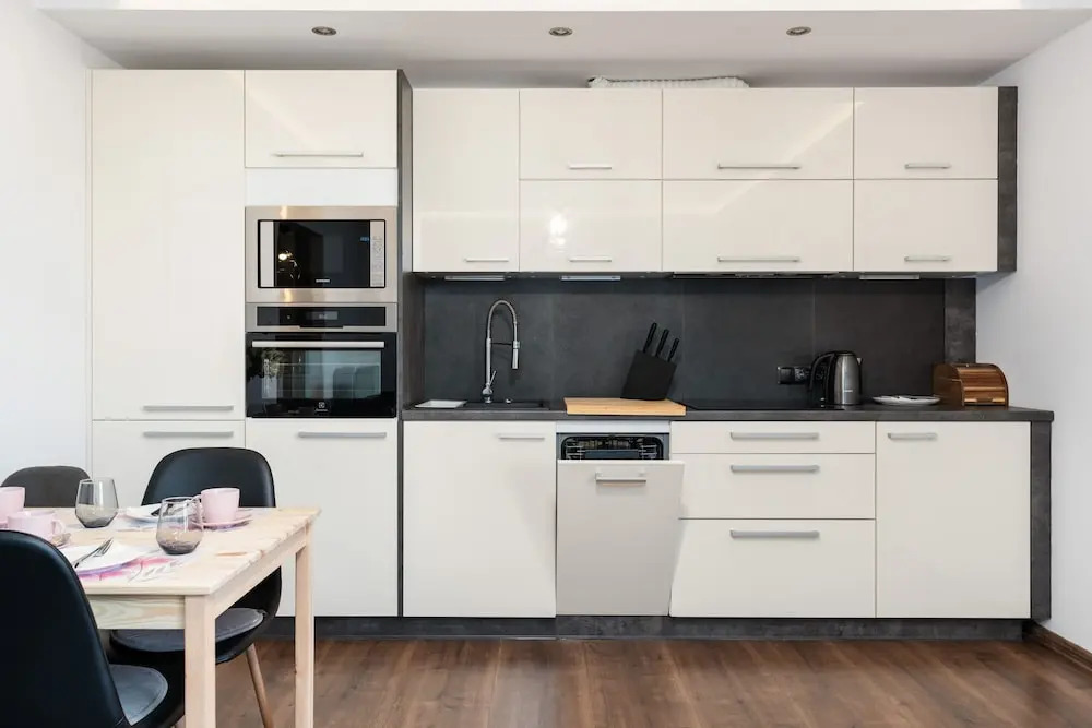 Kosińskiego Apartment Poznań by Renters