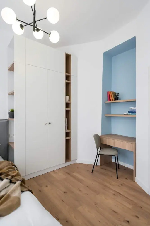 Contemporary Aparthotel 2-BR Flats Near Old Town Quiet & Serene