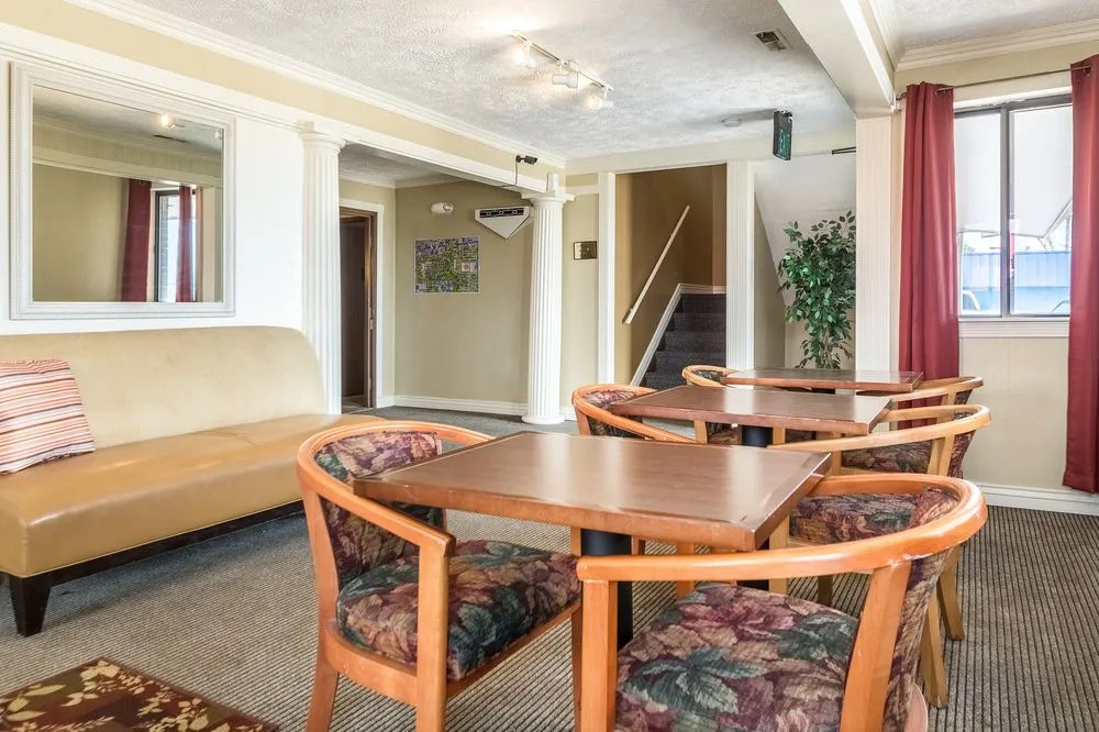 Coyote East Motel
