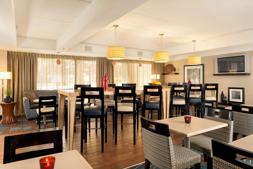 Hampton Inn Chicago-OHare International Airport