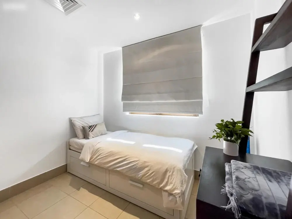 Gorgeous 1-br Downtown Dubai
