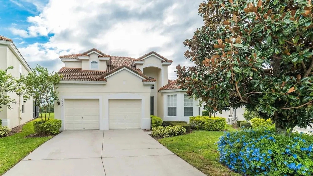 Amazing 5 BR Home With Pool Windsor Hills Resorts