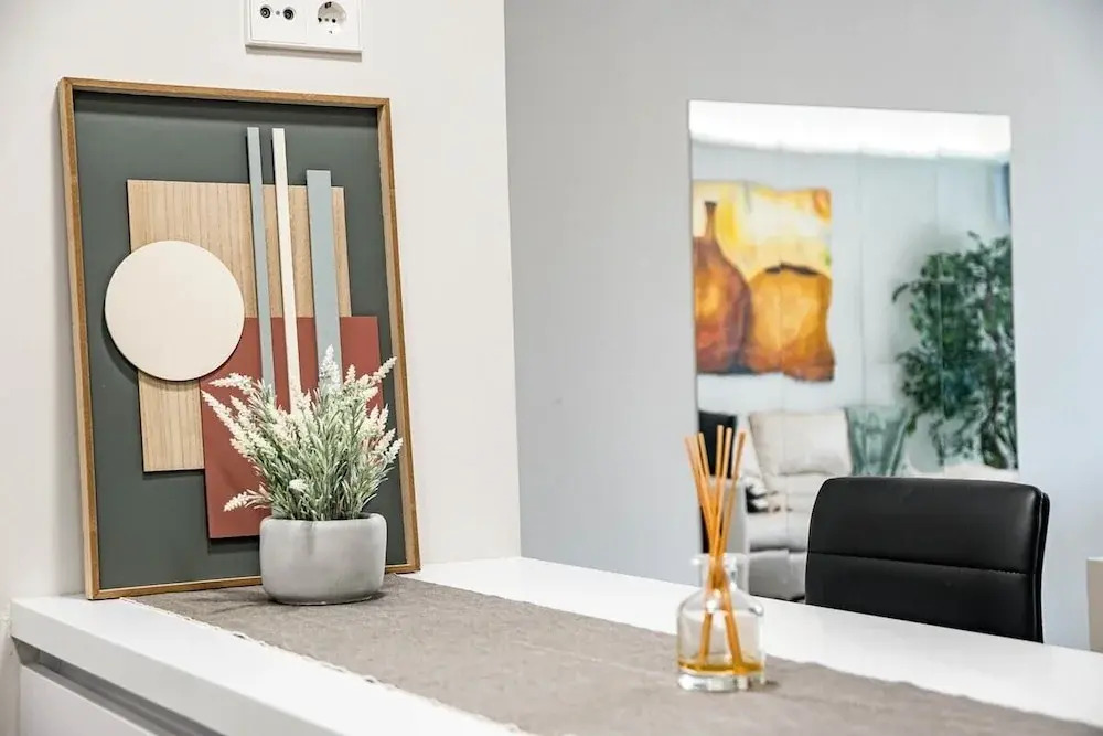 Inf4.2p - Modern City Apartment Near the Beach