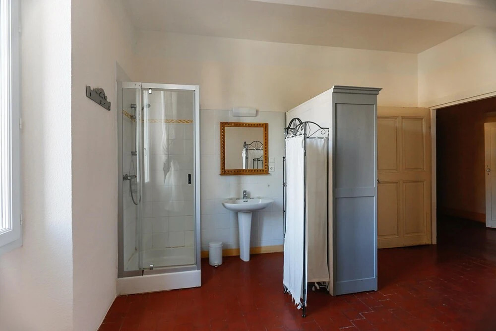 Villa With 4 Bedrooms in Caromb, With Wonderful Mountain View, Private