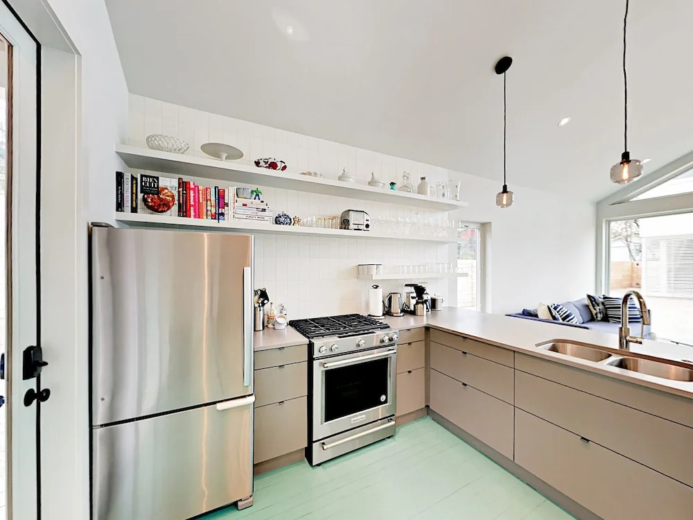 2006 New York Ave #1 - 2 Br Home