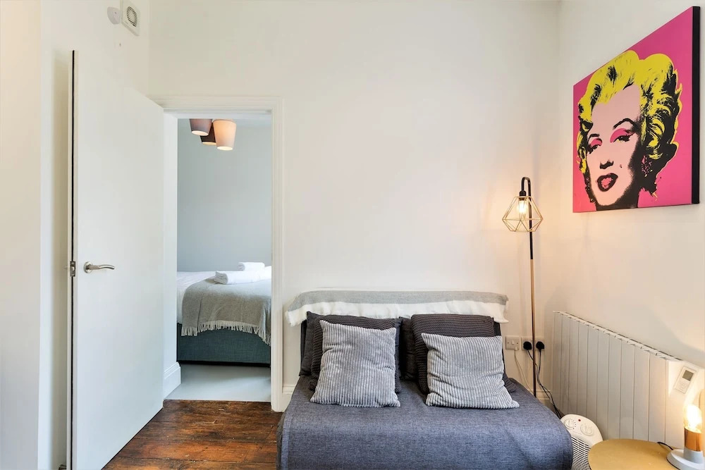 Your Apartment Kellaway Avenue
