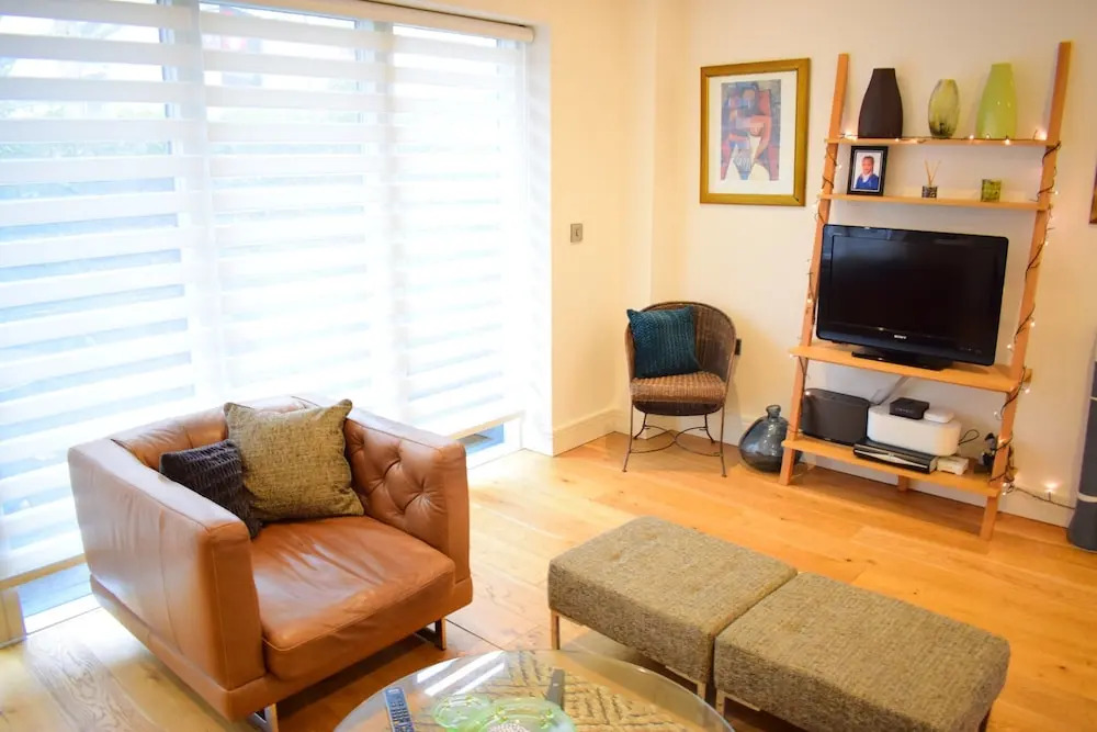 Bermondsey 2 Bedroom Flat With Garden
