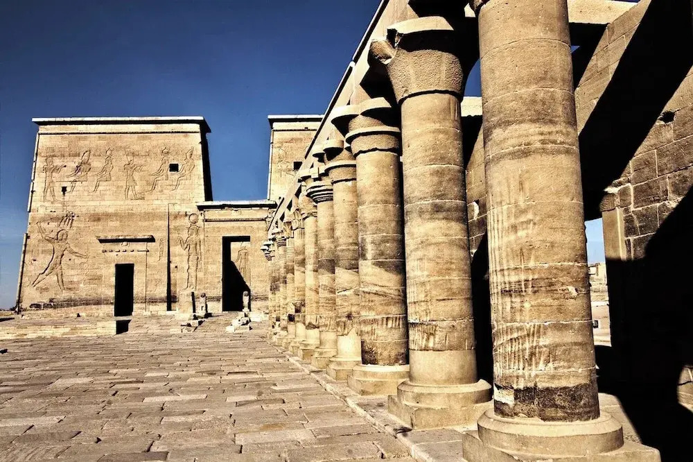 4 Days 3 Nights Nile Cruise Trip from Aswan to Luxor Every Monday, Wednesday and Friday with Guided Tours