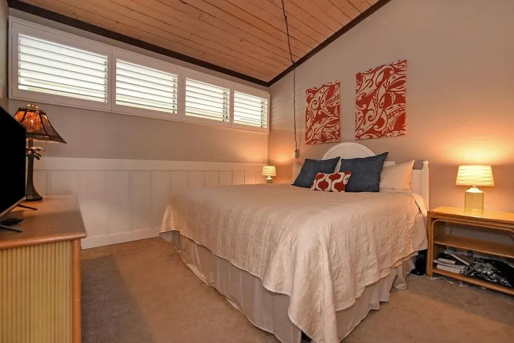 Napili Shore E240 by RedAwning