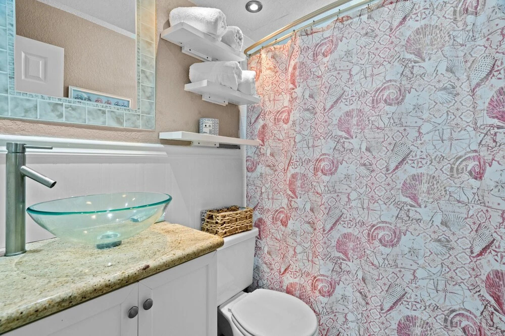 Clearwater Beach Suites 205 2 Bedroom Condo by Redawning
