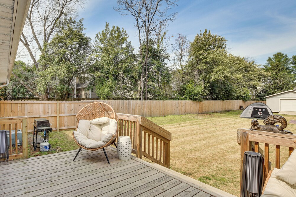 Golf, Ride & More! Home in Dtwn Southern Pines