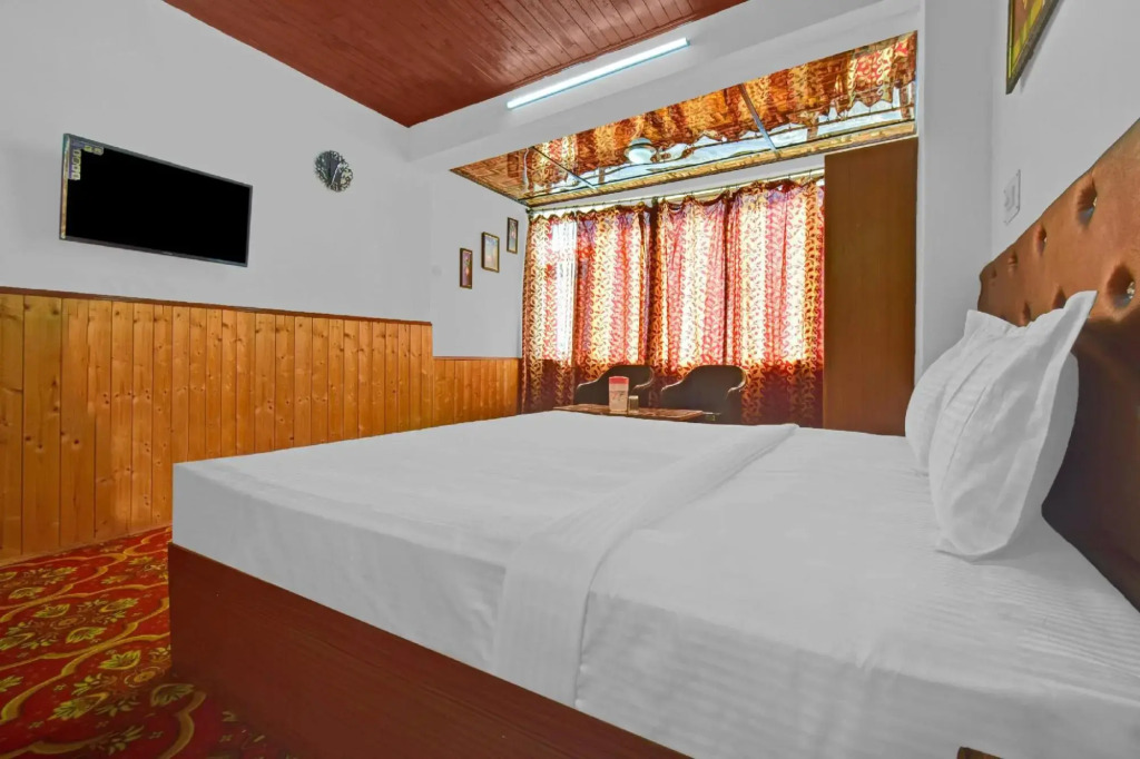 OYO 85101 Hotel Paradise